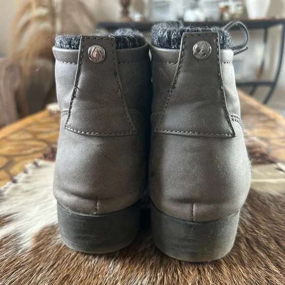 Gray Lace-Up Ankle Boots - Picture 3 of 7